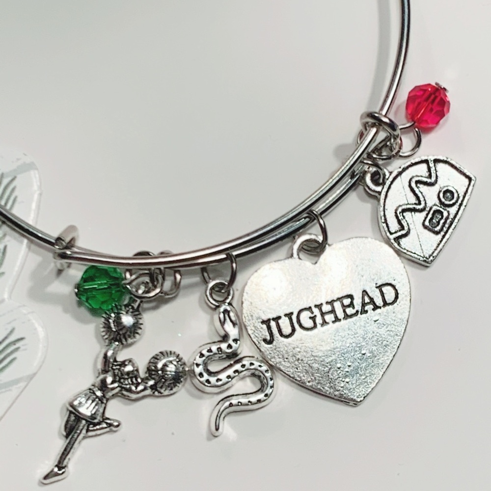 📺🆕 RIVERDALE TV SHOW Silver Tone Charms Bracelet